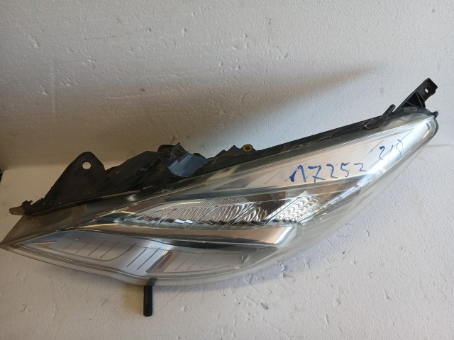 17252 Opel Meriva B 2010-2017 Bal első Lámpa , Fényszóró