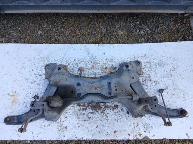 Kia Rio III.(UB) 2011-2017 Bölcső Használt