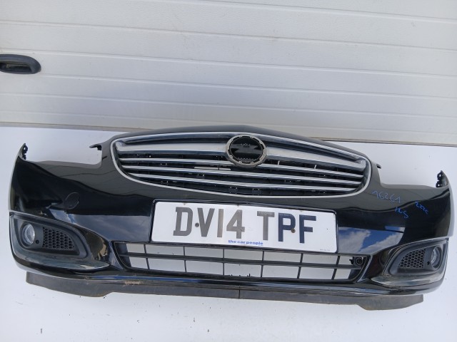 16861 Opel Insignia Facelift első Lökhárító Fekete Z22c