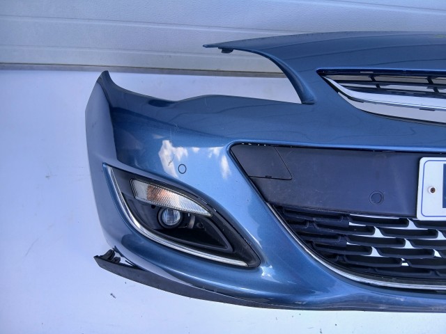 16854 Opel Astra J 2013-2017 első Lökhárító Kék Z22s