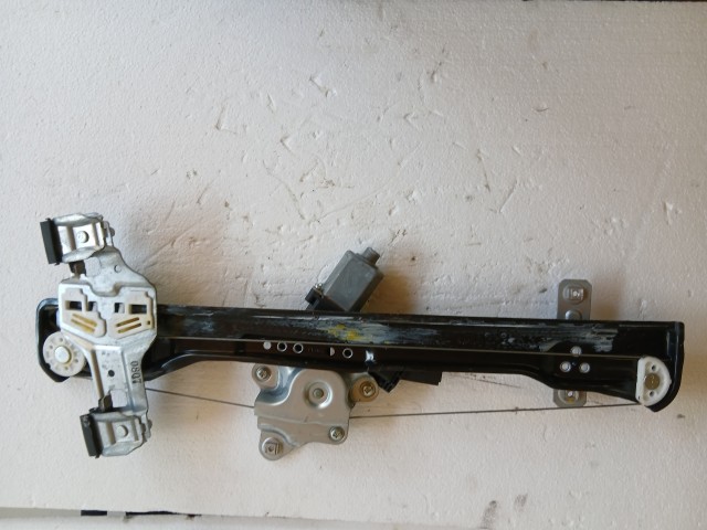 Opel Mokka 2012-2019 bal első Ablakemelő Szerkezet Elektromos