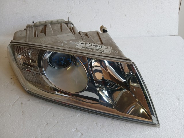 17391 Skoda Octavia 2004-2013 Jobb első Lámpa Fényszóró Használt Xenon