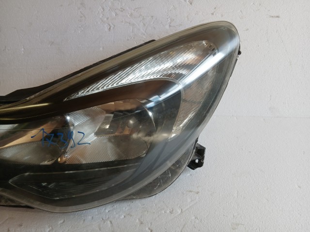 17392 Opel Corsa D 2006-2014 Bal első Lámpa Fényszóró