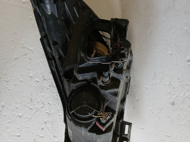 17394 Opel Corsa D 2006-2014 Jobb első Lámpa Fényszóró