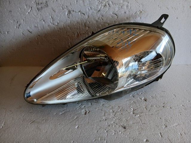 17412 Fiat Grande Punto  2005-2009 Bal első Lámpa Fényszóró