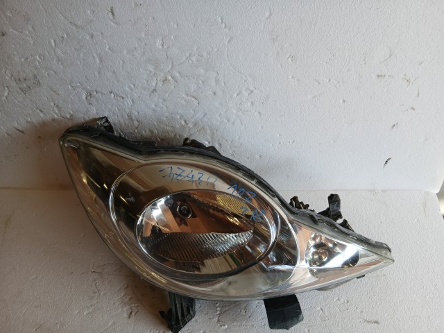 17420 Peugeot 107 2005-2014  Jobb első Lámpa Fényszóró