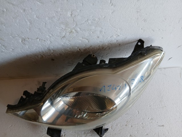 17421 Peugeot 107 2005-2014 Bal első Lámpa Fényszóró