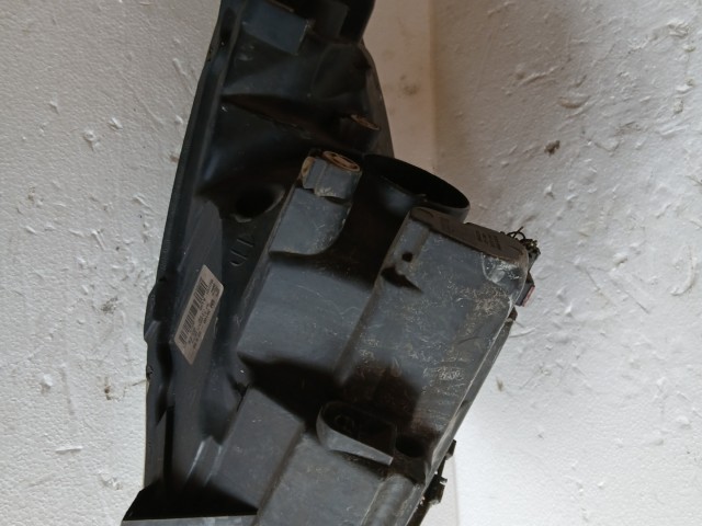 17423 Opel Agila B 2007-2014 Jobb első Lámpa Fényszóró