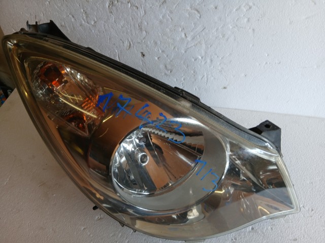 17423 Opel Agila B 2007-2014 Jobb első Lámpa Fényszóró