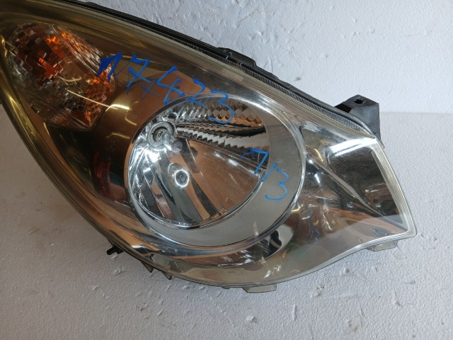 17423 Opel Agila B 2007-2014 Jobb első Lámpa Fényszóró