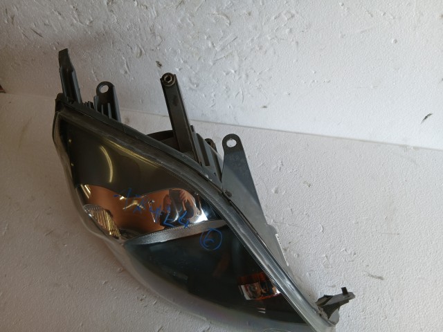 17424 Ford Fiesta v 2004-2008 Jobb első Lámpa  Fényszóró