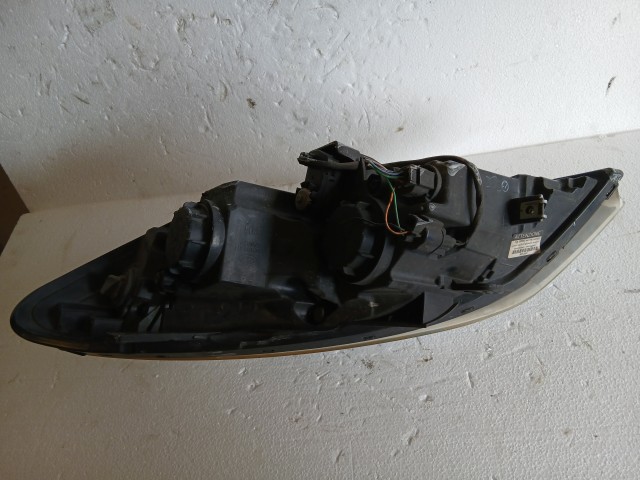 17427 Kia Ceed I. (ED) 2007-2012 Jobb első Lámpa Fényszóró