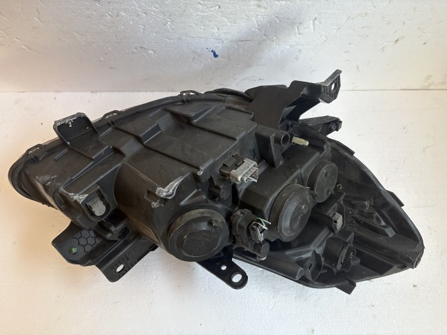 17439 Renault Clio III. Bal első Lámpa Fényszóró