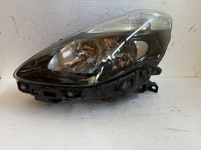 17439 Renault Clio III. Bal első Lámpa Fényszóró
