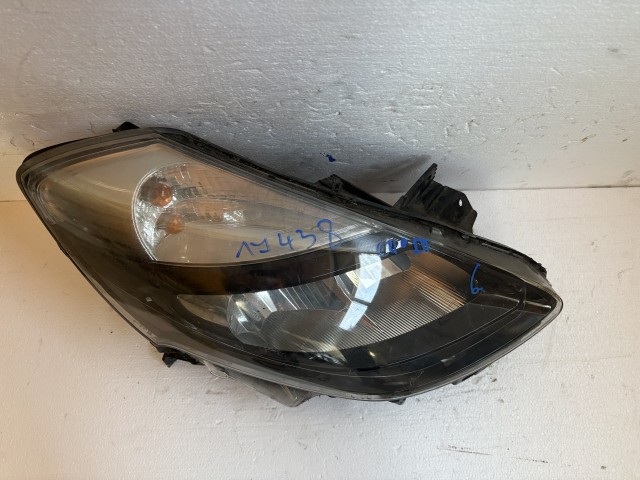 17438 Renault Clio III.  Jobb első Lámpa Fényszóró