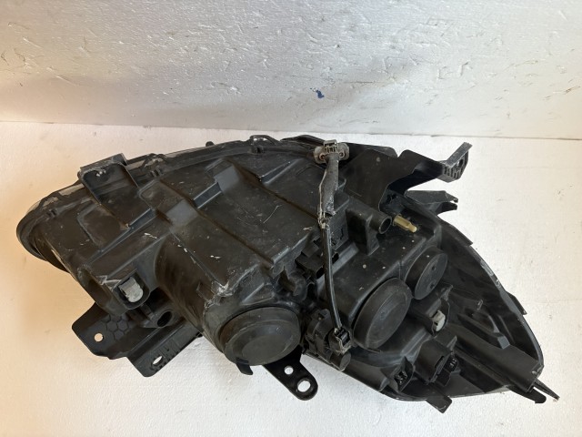 17440 Renault Clio III. 2007-2014 Bal első Lámpa Fényszóró