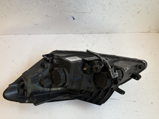 17432 Kia Ceed I. (ED) 2007-2012 Jobb első Lámpa  Fényszóró