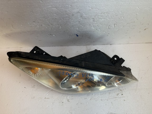 17432 Kia Ceed I. (ED) 2007-2012 Jobb első Lámpa  Fényszóró