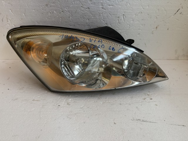 17432 Kia Ceed I. (ED) 2007-2012 Jobb első Lámpa  Fényszóró