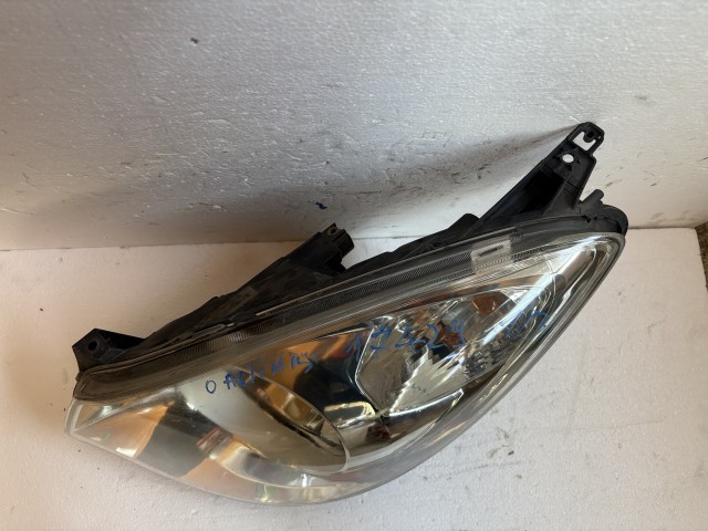 17429 Opel Agila B 2007-2014 Bal első Lámpa Fényszóró