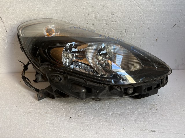 17437 Renault Clio III.  Jobb első Lámpa  Fényszóró