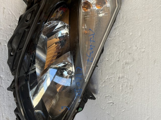 17437 Renault Clio III.  Jobb első Lámpa  Fényszóró