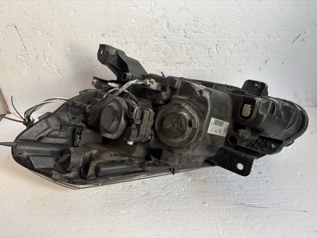 17437 Renault Clio III.  Jobb első Lámpa  Fényszóró