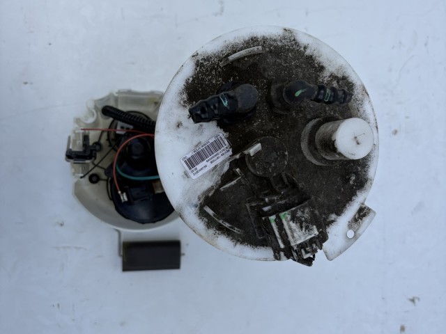 Opel Astra J 2009-2015 Üzemanyag szivattyú Használt