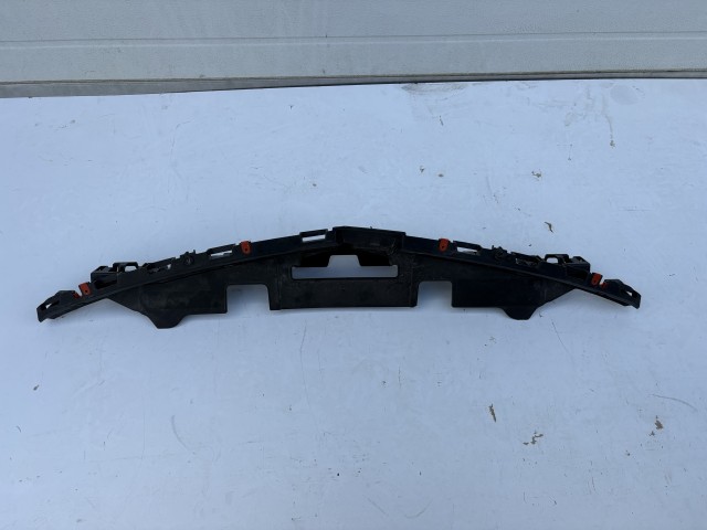 Opel Insignia 2008-2016 zárhíd takaró Használt