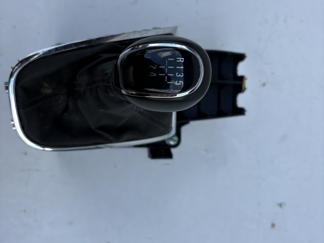 Opel Astra J 2009-2015 Váltókulissza Használt  5 sebességes