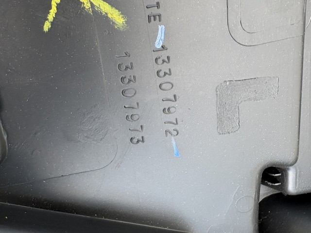 Opel Corsa E Bal Csomagtér kárpit