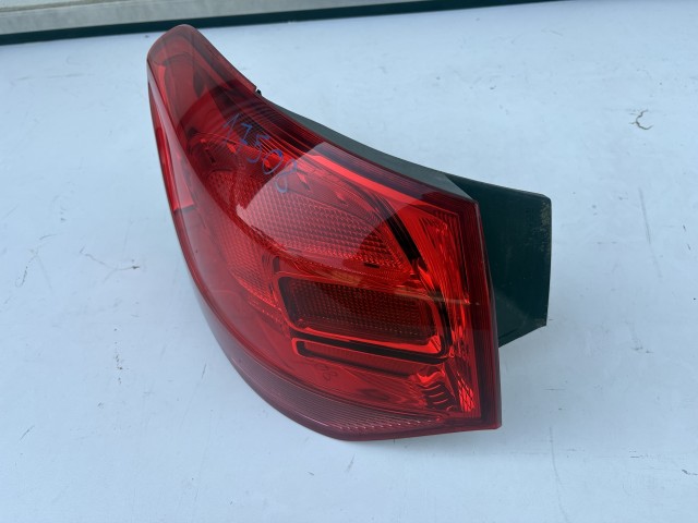 17508 Opel Astra J Kombi Bal hátsó Lámpa