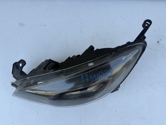 17511 Opel Astra J 2009-2015 Lámpa , Fényszóró Használt Bal első 