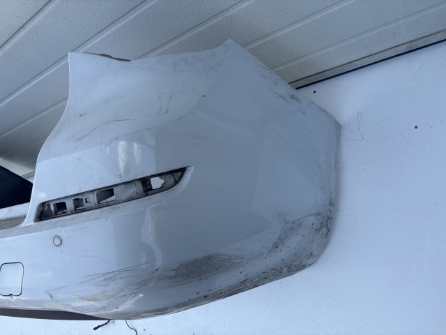 17513 Opel Astra J Kombi hátsó Lökhárító Fehér