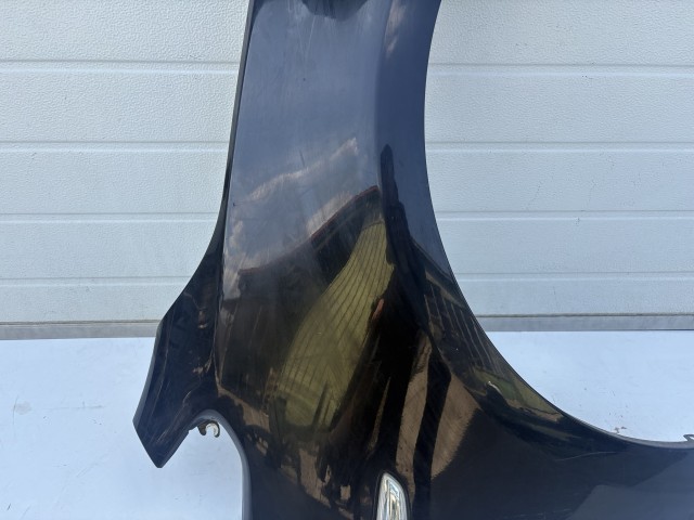 17514 Opel Astra J Jobb első Sárvédő Fekete Z22C