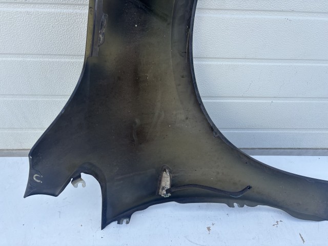 17515 Opel Astra J Bal első Sárvédő Fekete Z22C