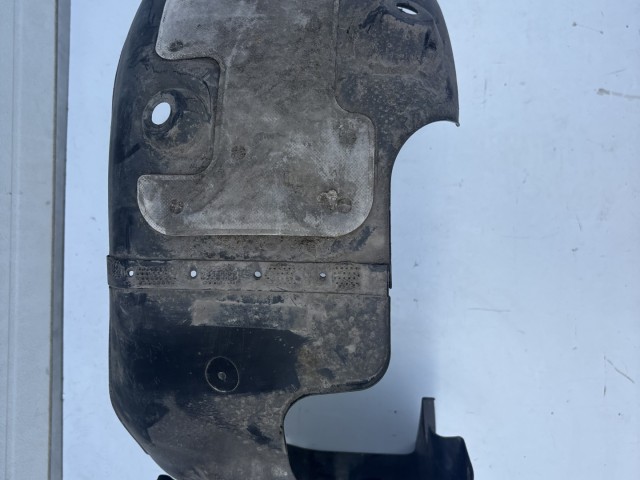 Hyundai i20 (BC3/BI3) 2020 bal hátsó Kerékjárati dobbetét