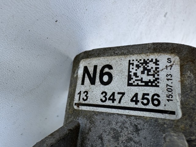 Opel Astra J 1.4 szívó Benzin A14xer motortartó bak