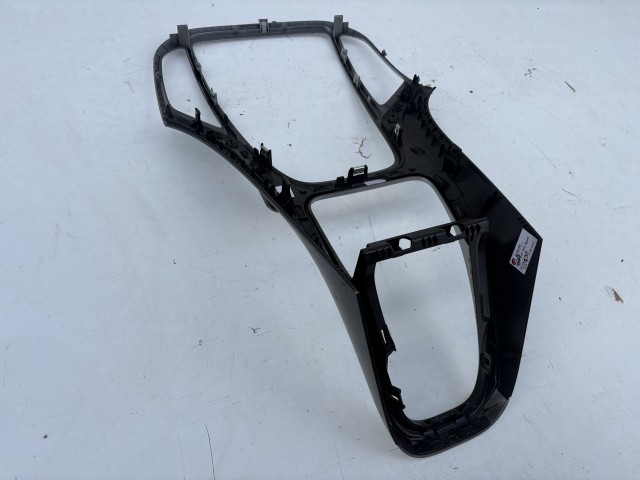 Opel Astra J 2009-2015 Középkonzol keret Használt