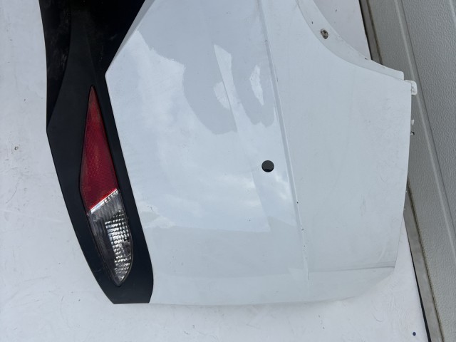 17534 Hyundai i20 (BC3/BI3) 2020 Lökhárító Használt hátsó Fehér 