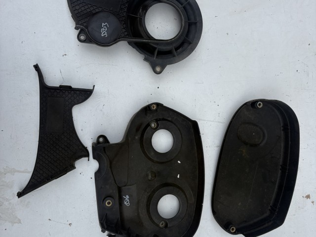 Opel Astra J 2009-2015 Vezérmű burkolat A16xer B16xer