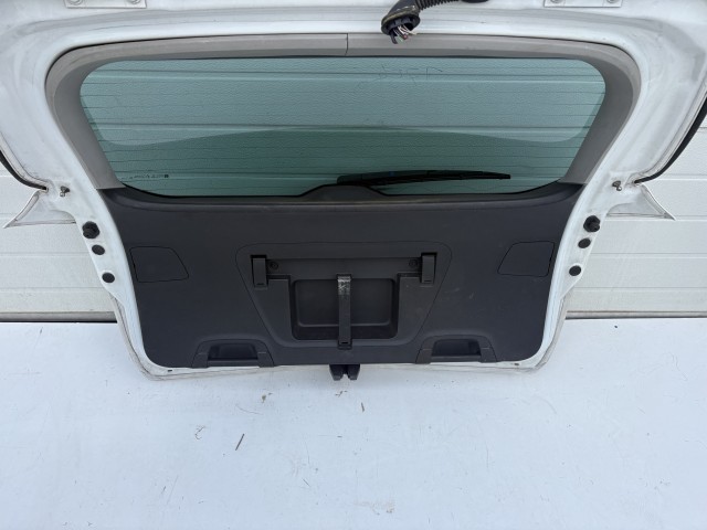 17546 Opel Astra J 2009-2015 Csomagtérajtó Használt  Fehér