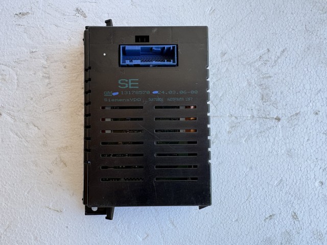 Opel Astra H 2004-2010 Infócenter, Közép kijelző Használt