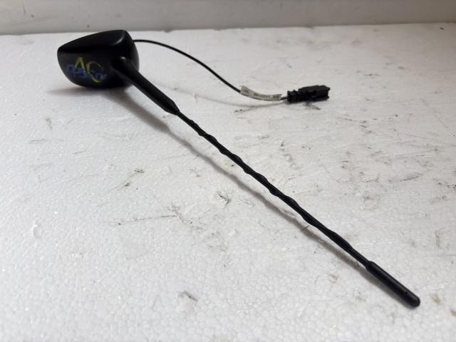Opel Astra J Antenna, antenna talp
