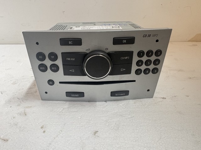 Opel Astra H 2004-2010 Rádió Használt   