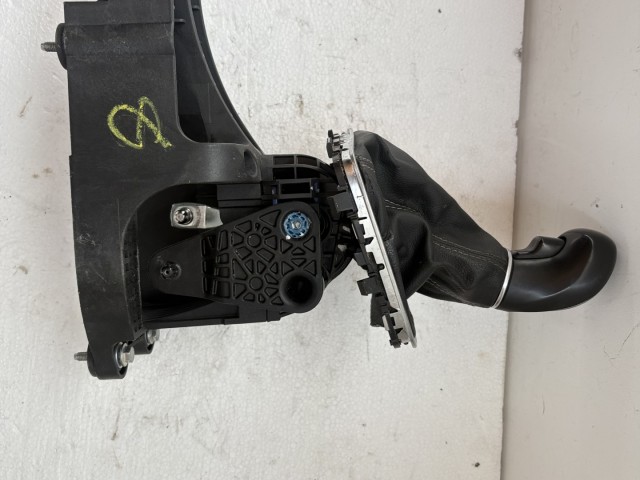 Opel Astra K 2015-2021 Váltókulissza Használt  6 sebességes