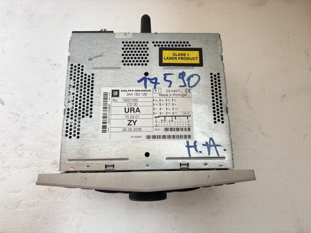 Opel Astra H 2004-2010 Rádió Használt   