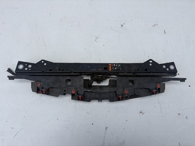 Opel Astra J 2009-2015 Zárhíd Használt  Fekete 