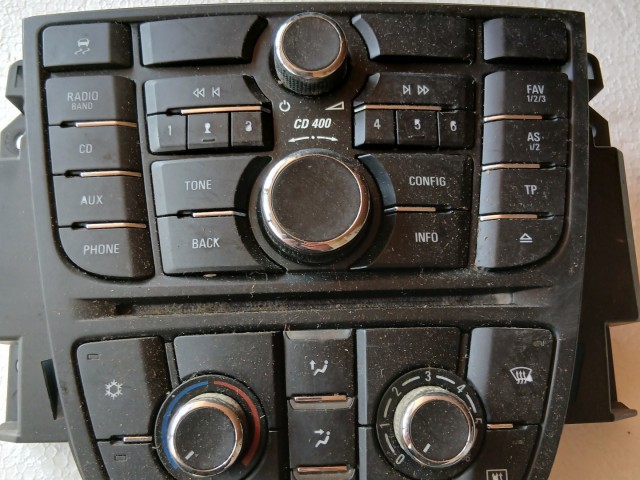 Opel Astra J 2009-2015 Közép konzol Használt