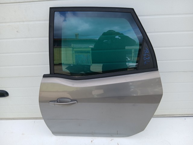 17684 Opel Meriva B 2010-2017 Bal hátsó Ajtó Barna Z40w